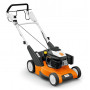 Tondeuse thermique tractée STIHL Larg. de coupe 43cm RM 545.1 VM