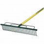 Râteau à gazon - 32 dents extérieures renforcées - Manche bois percé certifié PEFC 100% (150cm)